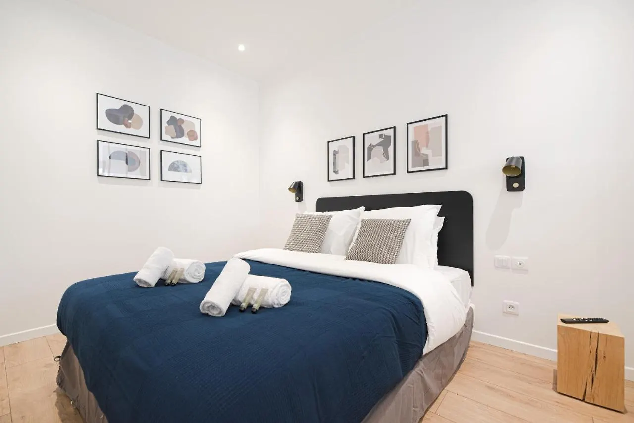 Luxury Residence - Paris South Montrouge 0*,  France